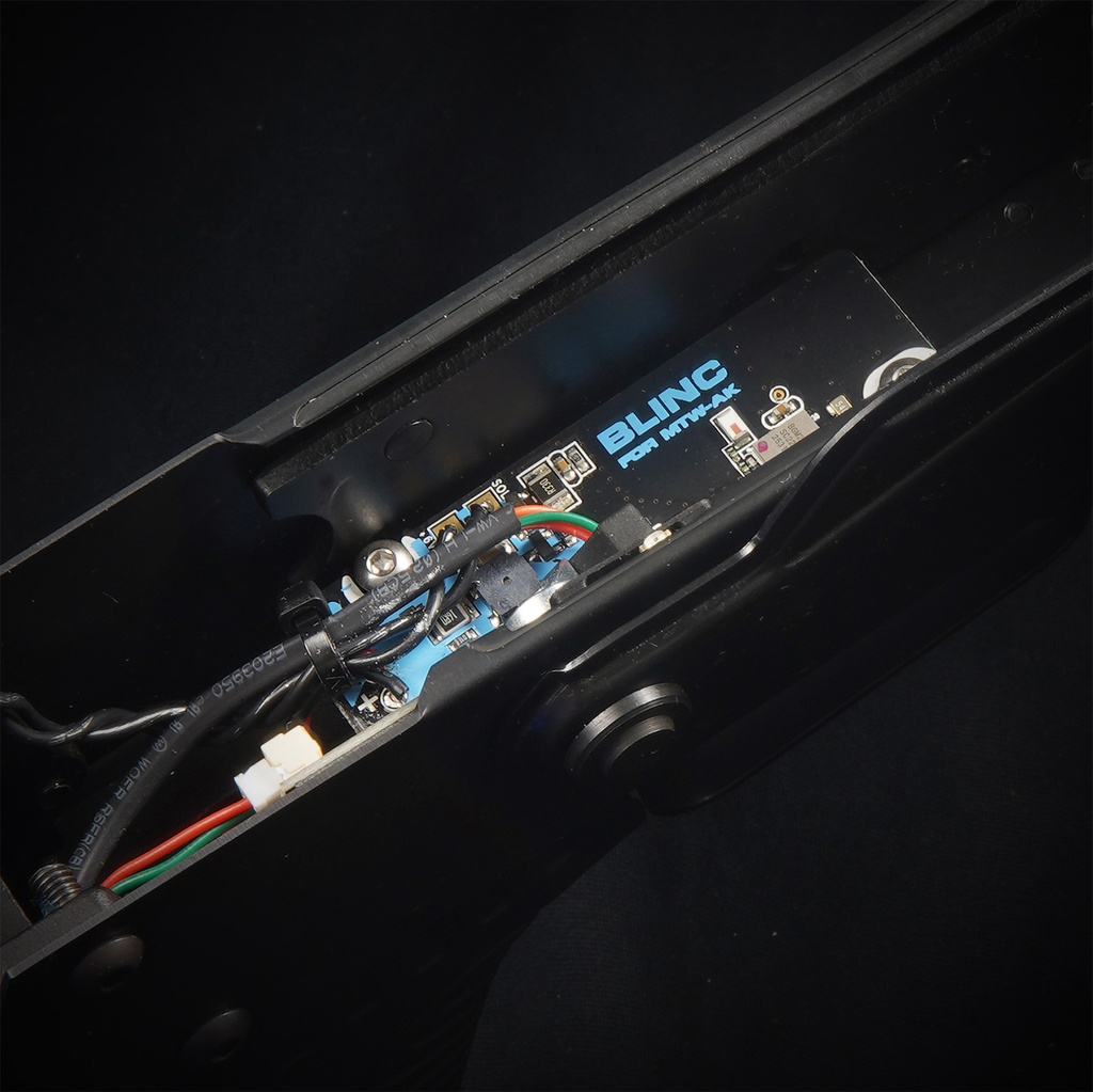 MTW-AK-105-Closeup-FCU.jpg