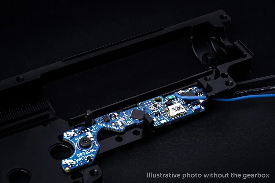 leviathan-v3-black-front.webp